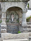 Fontaine Saint-Brieuc de Cruguer 02.jpg