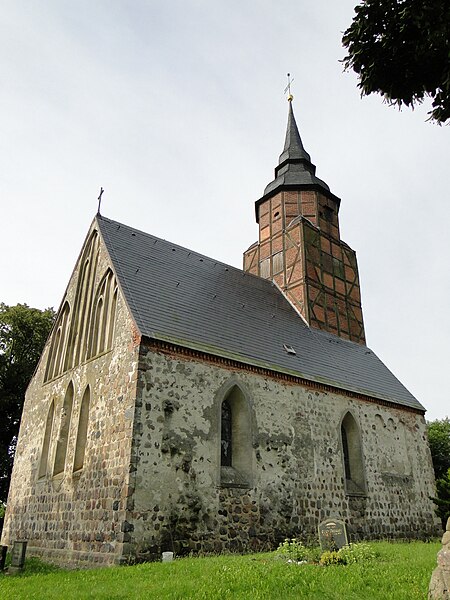 File:Ganzkow Kirche 2011-08-03 011.JPG