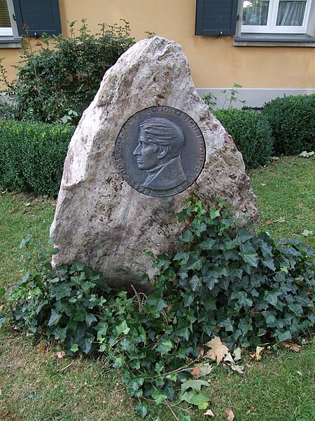 File:Gedenkstein Joseph von Eichendorff Haus Schlesien.jpg
