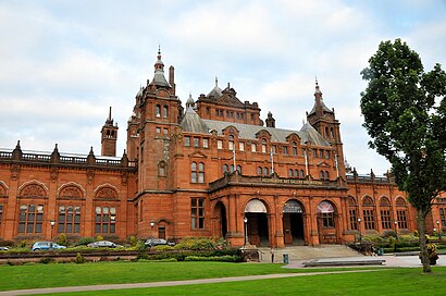 How to get to Kelvingrove Art Gallery with public transport- About the place