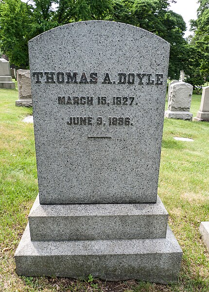 File:Grave of Thomas A. Doyle, Mayor of Providence, at Swan Point.jpg