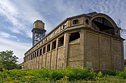 Erzsilo mit Förderturm