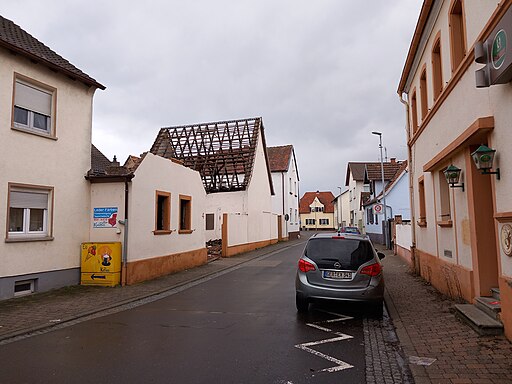 Hördt, Wörthstraße 201221226