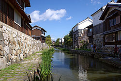 Hachimanborin kanava Hachimanin vanhassakaupungissa