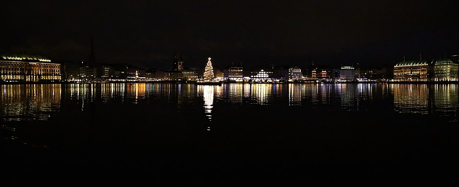 Hamburg downtown overlooking the inner Alster (kind of lake) Christmas 2019