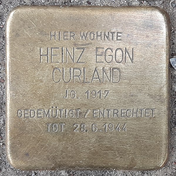 File:Heinz Egon Curland - Isestraße 53 (Hamburg-Harvestehude).Stolperstein.nnw.jpg