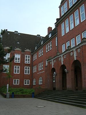 Charlotte-Paulsen-Gymnasium