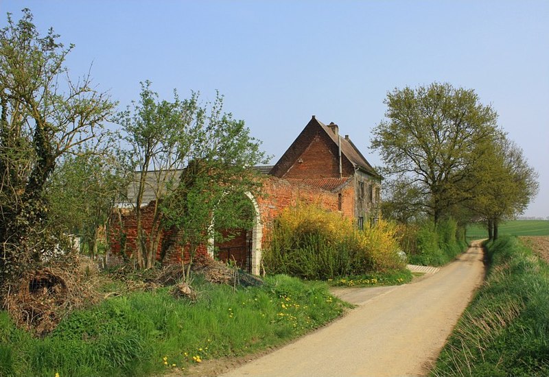 File:Hoeve Verbrande Toren, Opvelp.jpg