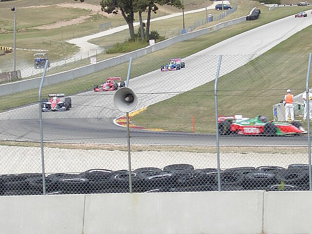 Group 9 BOSS cars racing at Road America, 2007