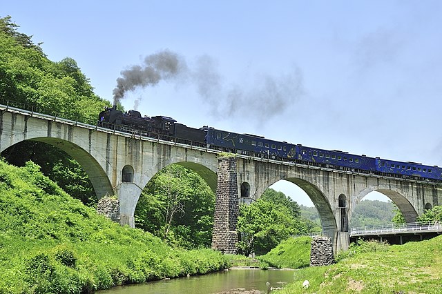 SL Ginga running on Miyamorigawa Bridge