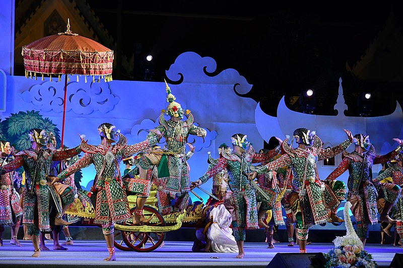 File:Khon in Winter Festival Photographed by Trisorn Triboon (32).jpg