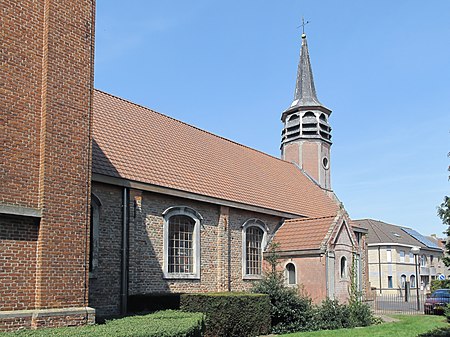 Koewacht-Moerbeke, de Sint Filippus en Sint Jacobuskerk oeg34290 positie2 foto1 2013-05-06 13.12.jpg