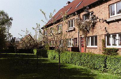 So kommt man zu Hamburg Klein Borstel mit den Öffentlichen - Mehr zum Ort Hier