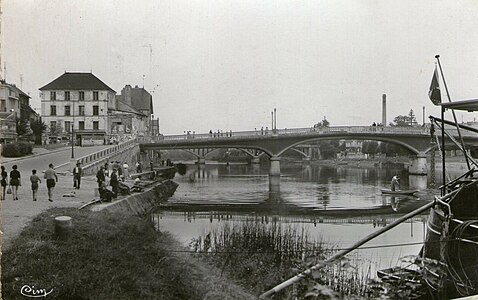 L2191 - Lagny-sur-Marne - Pont de fer.jpg