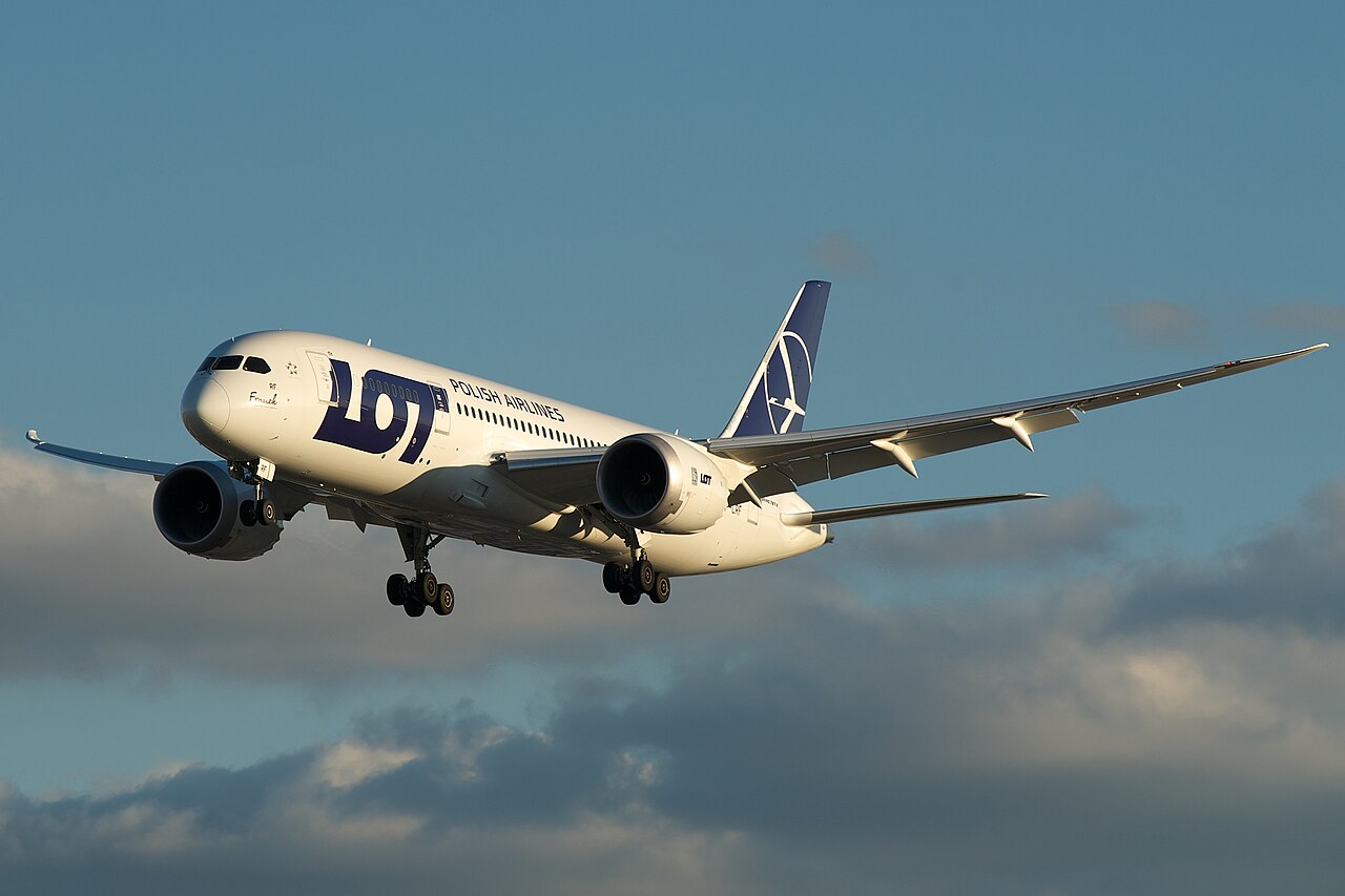 LOT Polish Airlines - Wikipedia