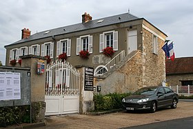 La Chapelle-Réanville - Mairie02.jpg