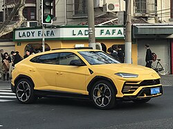 Lamborghini Urus - Wikipedia