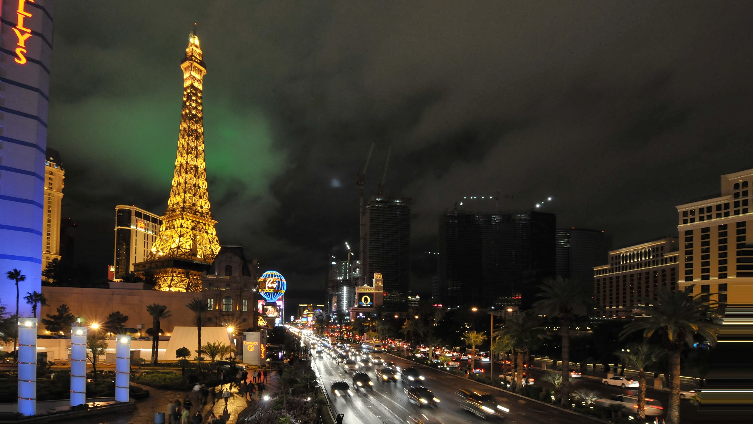 File:Paris Las Vegas (hotel and casino on the Las Vegas Strip).jpg -  Wikimedia Commons