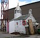 Lighthouse and Gateman's Cottage - geograph.org.uk - 528695.jpg