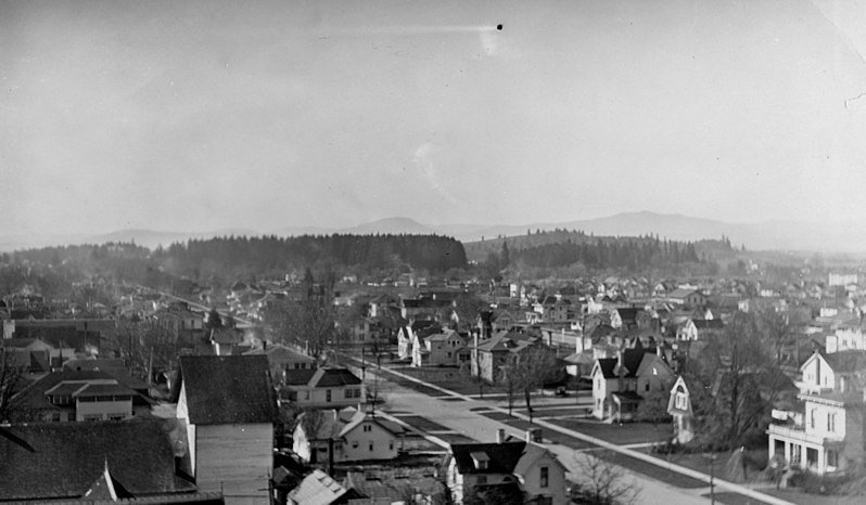 File:Looking southwest on 5th street in Corvallis, circa 1915 (6218709838).jpg