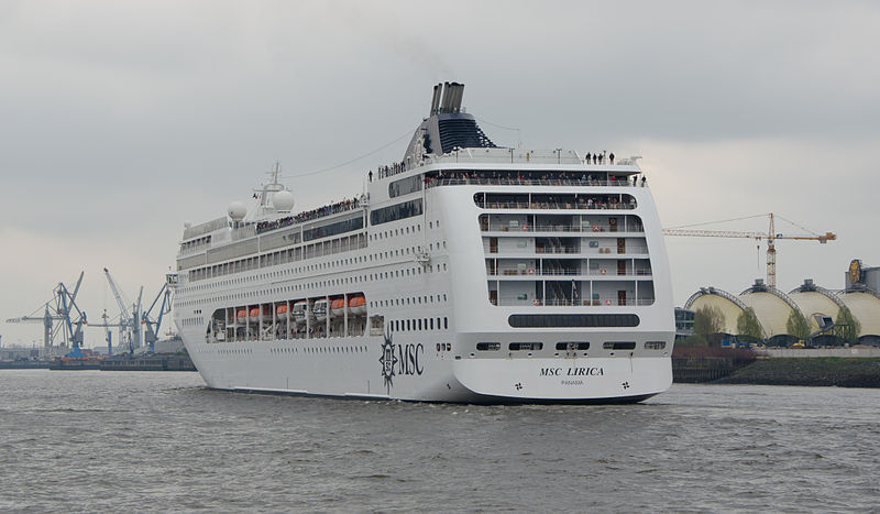 File:MSC Lirica - Hafen Hamburg.jpg