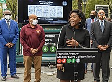 MTA službeno preimenovao dvije stanice podzemne željeznice u Brooklynu - 50405873471.jpg