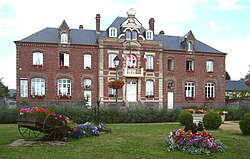 Mairie de La Neuville-du-Bosc.jpg