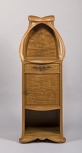 Meuble de chevet réalisé par Majorelle pour sa chambre, 1903.