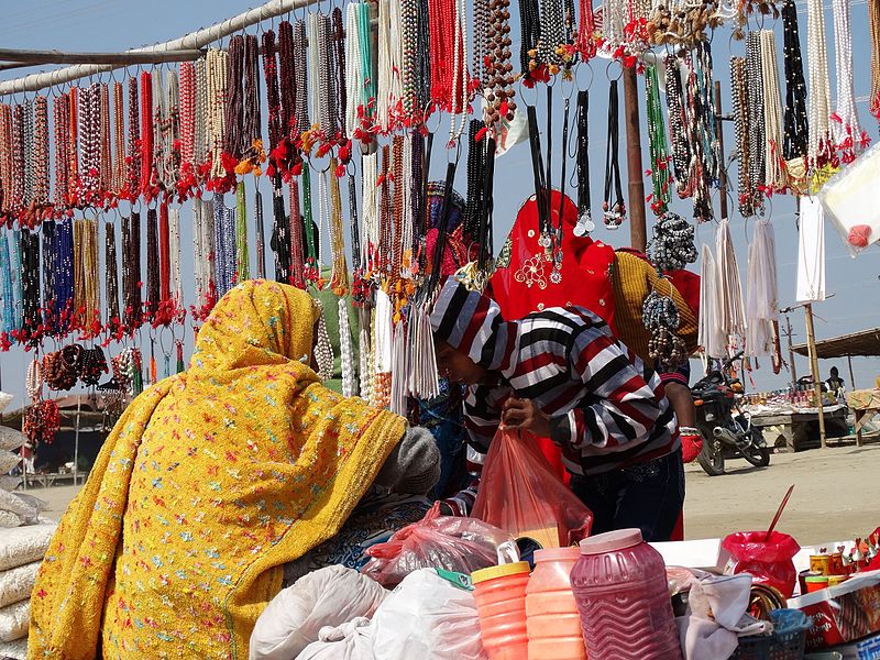 File:Makar Sankranti Hindu festival, Magh Mela at Prayaga Sangam Uttar Pradesh India.jpg