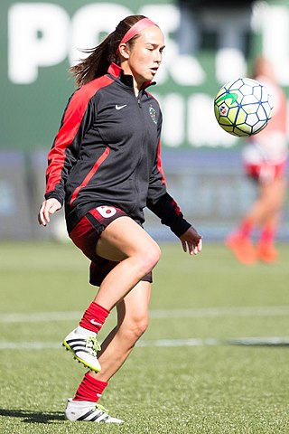 <span class="mw-page-title-main">Mana Shim</span> American soccer midfielder (born 1991)