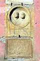 English: Roman relief stone applied to the Prunnerkreuz Deutsch: Römischer Relief-Grabstein am Prunnerkreuz