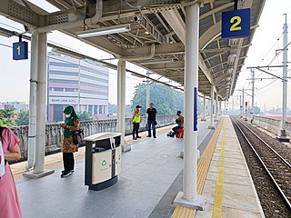 <span class="mw-page-title-main">Matraman railway station</span> Railway station in Indonesia