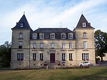 Mauriac 33 Mairie.jpg