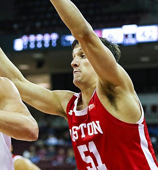 <span class="mw-page-title-main">Max Mahoney</span> American basketball player