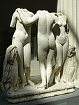 Три грации. II в. н. э. Мрамор. Метрополитен-музей, Нью-Йорк