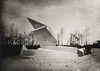 Gropius' Expressionist Monument to the March Dead (1921/2)