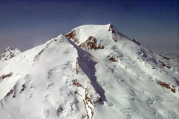 The east side of Mount Baker in 2001. Sherman Crater is the deep depression south of the summit.