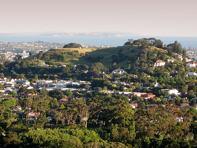 Ōhinerau / Mount Hobson as viewed from One Tree Hill.