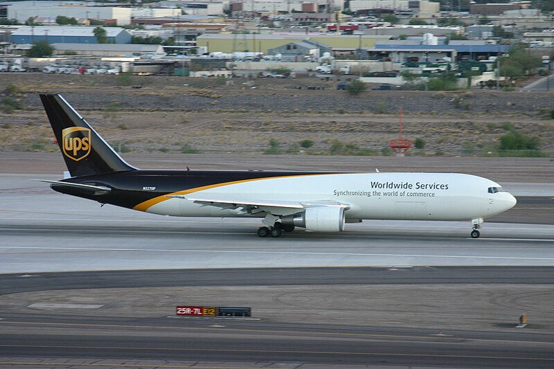 File:N327UP Boeing 767F UPS Worldwide Services (8391123375).jpg