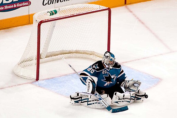 Evgeni Nabokov was awarded the Calder Memorial Trophy in the 2000–01 season.