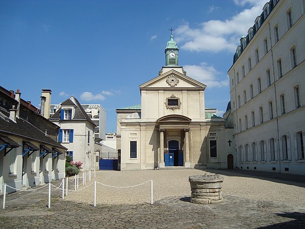 Cemetery entrance next to chapel Notre-Dame-de-la-Paix