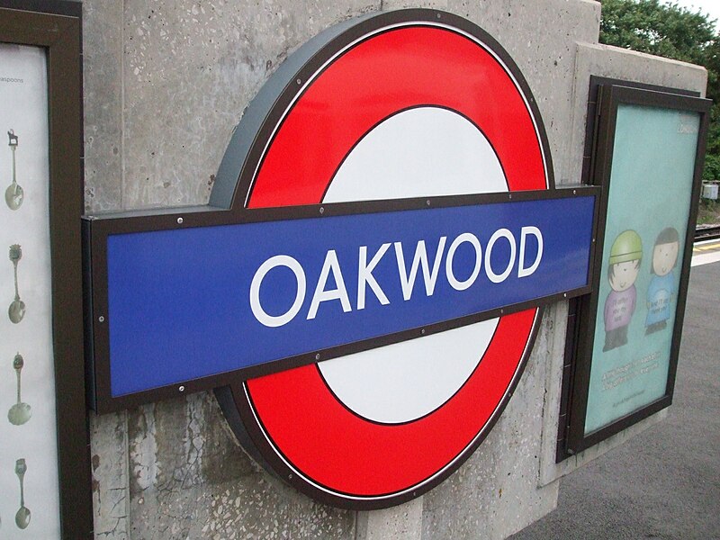 File:Oakwood station roundel.JPG