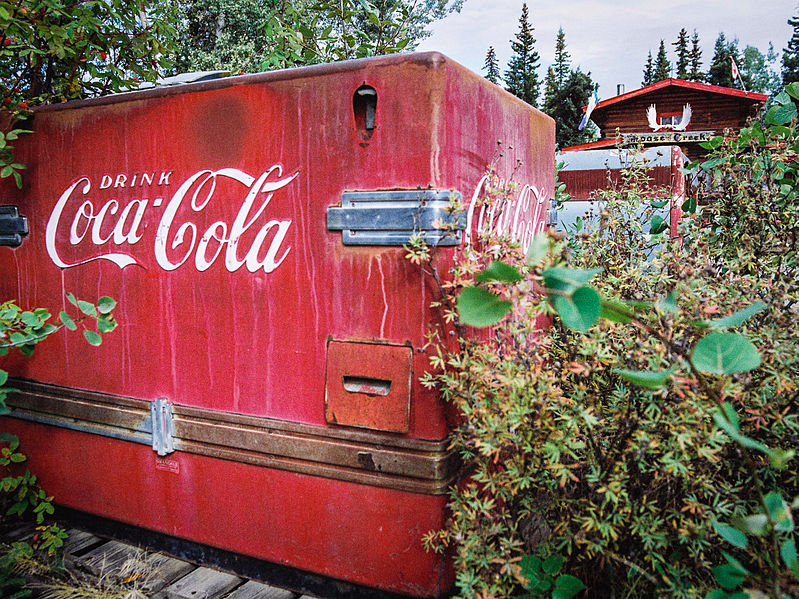 File:Old Coke machine at Moose Creek Lodge, Yukon (10752909673).jpg