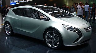 Opel Flextreme (front quarter).jpg