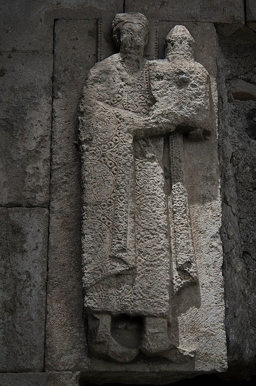 David III the Great as depicted on a bas-relief from the Oshki Monastery. It was David’s use of Byzantine imagery that influenced the appearance of ro