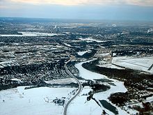 Prince of Wales Drive is the road in the centre of the photo along the Rideau River. Ottawa 2007-01-30.jpg