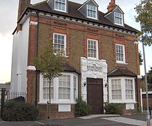 Passmore Edwards Cottage Hospital in Acton, London. Built c. 1900, it was funded by John Passmore Edwards. PassmoreEdwards.jpg
