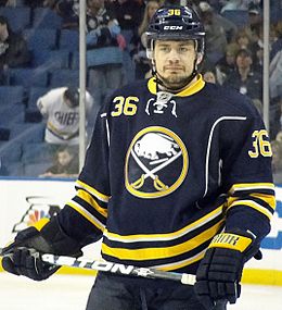 Descrizione dell'immagine Patrick Kaleta Sabres 2012-02-19.JPG.