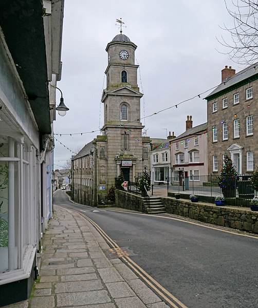 File:Penryn Town Hall (49288829208).jpg