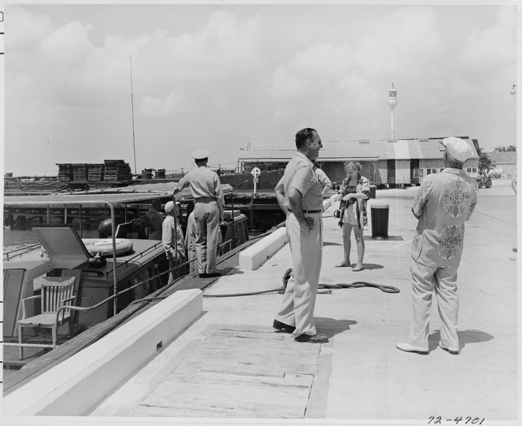 File:Photograph of President Truman (with his back to the camera, and wearing a colorful shirt), his daughter Margaret... - NARA - 199052.tif